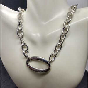 Simplistic silver minimalist necklace trending‎ trendy jewelry